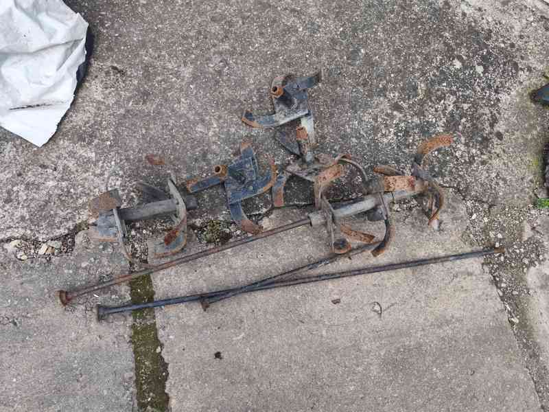 malotraktor Vari  - foto 4