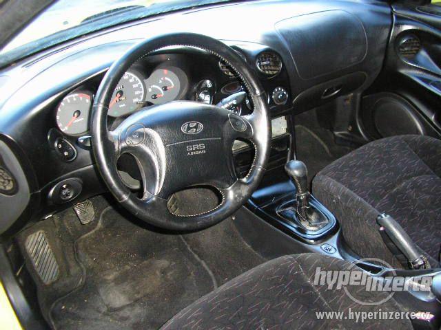 Hyundai Lantra Coupe 2.0 ECFI DOHC 16V RV. 97, 1. majitel - foto 8