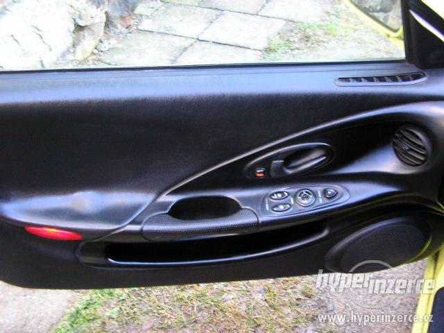 Hyundai Lantra Coupe 2.0 ECFI DOHC 16V RV. 97, 1. majitel - foto 10