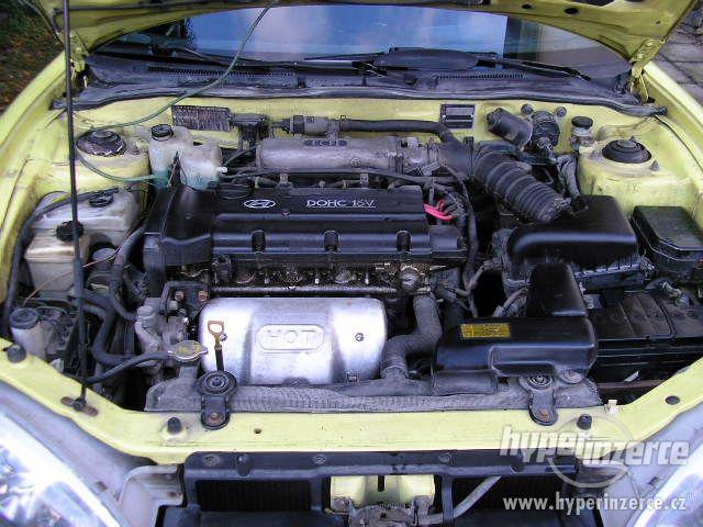Hyundai Lantra Coupe 2.0 ECFI DOHC 16V RV. 97, 1. majitel - foto 16