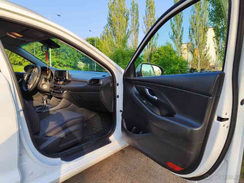 Hyundai i30 1,6 CRDI 2018 - foto 4