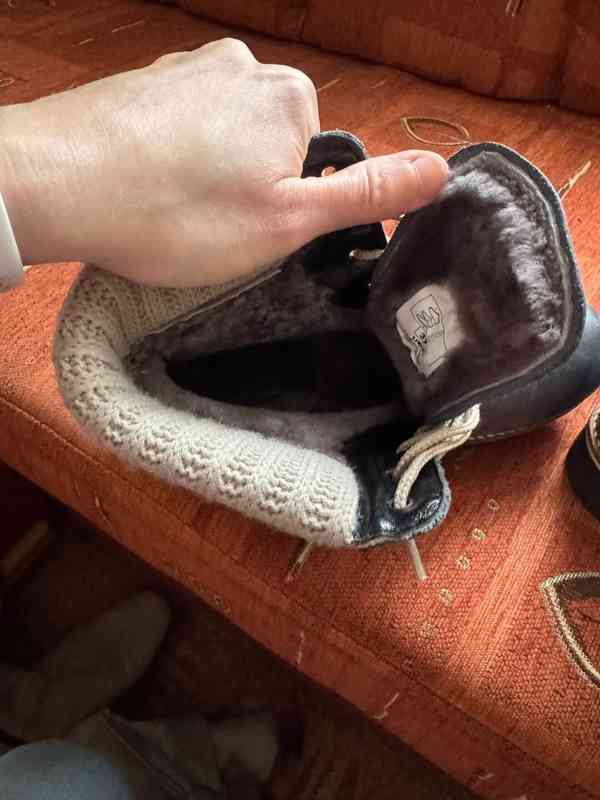 Nové dámské zimní boty z pravé kůže a pravým beránkem - foto 6