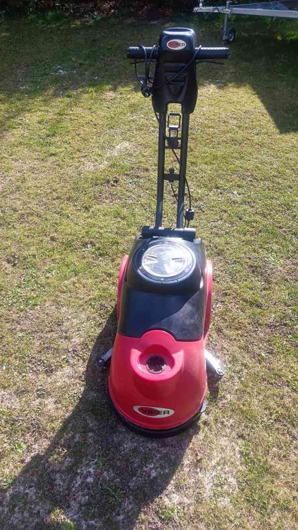 Podlahový mycí stroj na baterie Viper AS380/15B - foto 5