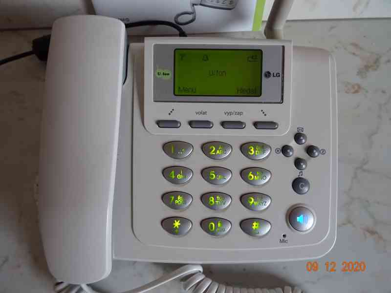 TELEFON  U-fon LG LSP-40L