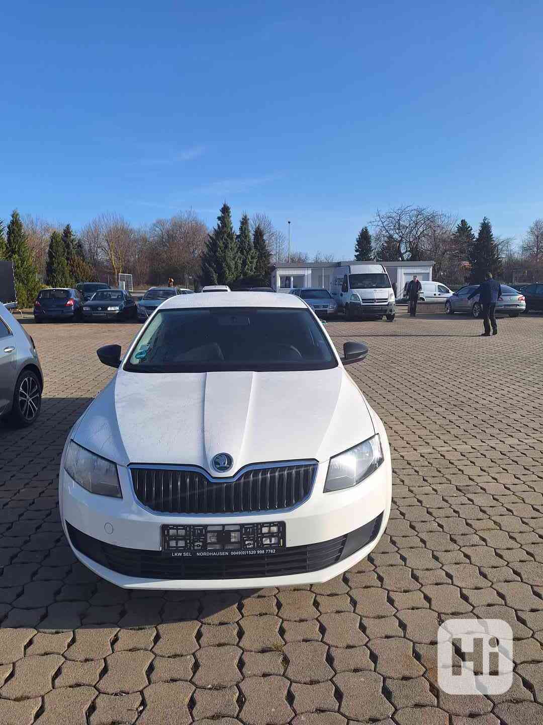 Škoda Octavia combi - foto 1