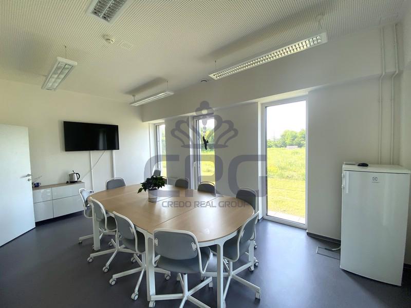 PRONÁJEM NOVĚ VYBUDOVANÝCH KANCELÁŘÍ O CP 38,2 M2 V BRNĚ - foto 12