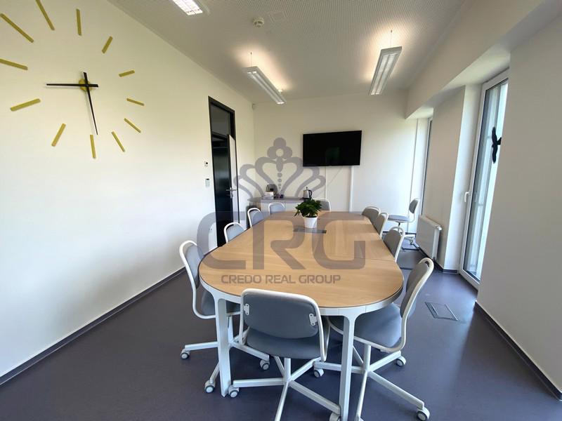PRONÁJEM NOVĚ VYBUDOVANÝCH KANCELÁŘÍ O CP 38,2 M2 V BRNĚ - foto 13