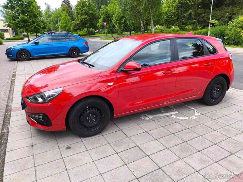 Hyundai i30 1,5   DPi (81 kW), 2023 - foto 5
