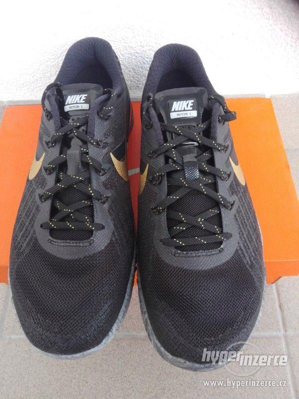 Dámské boty Nike černo zlaté vel. 40 - foto 5