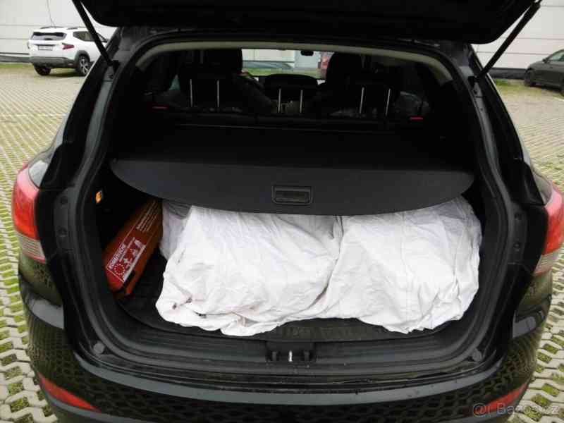 Hyundai ix35 CRDI, 135kW 4x4 - foto 10