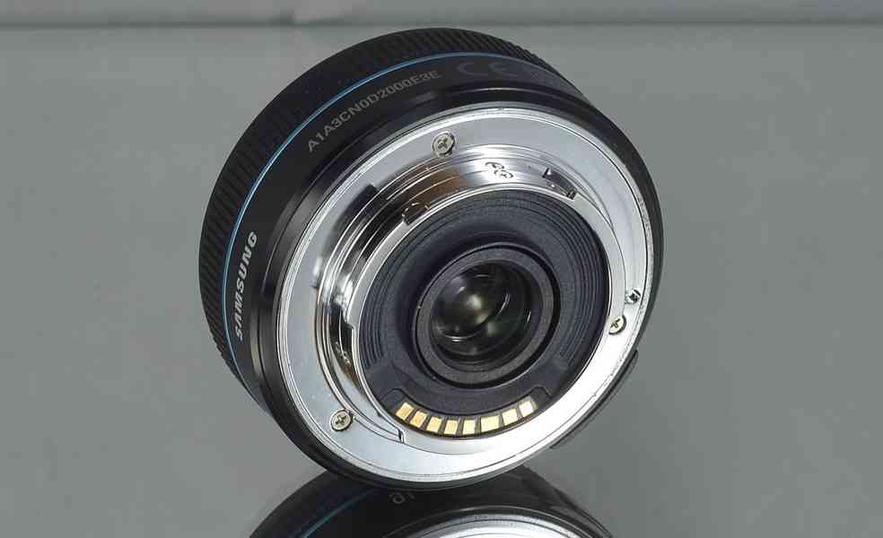 pro SAMSUNG NX-SAMSUNG 16mm 1:2.4 širokoúhlý* - foto 4
