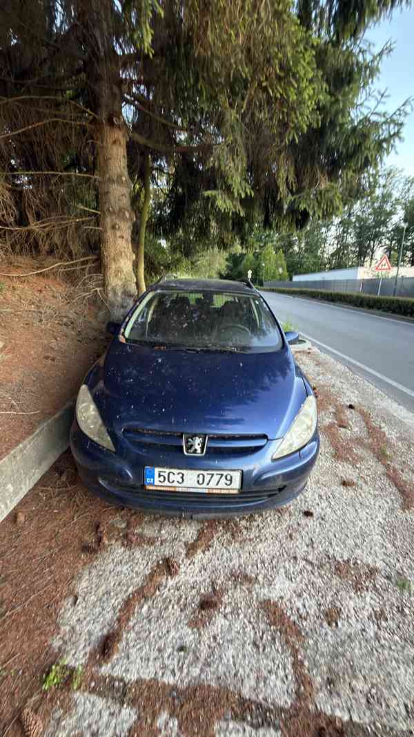 Peugeot 307 SW 1.6 benzín - foto 2