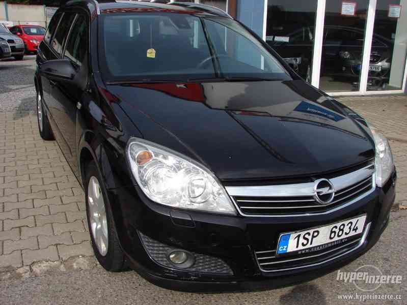 Opel Astra 2.0 CDTI Caravan r.v.2007 - foto 1