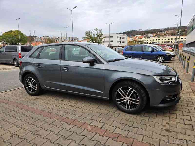 Audi A3 1,6 Spb Attraction  TDI  TDi,ČR,Bixen,AC - foto 3