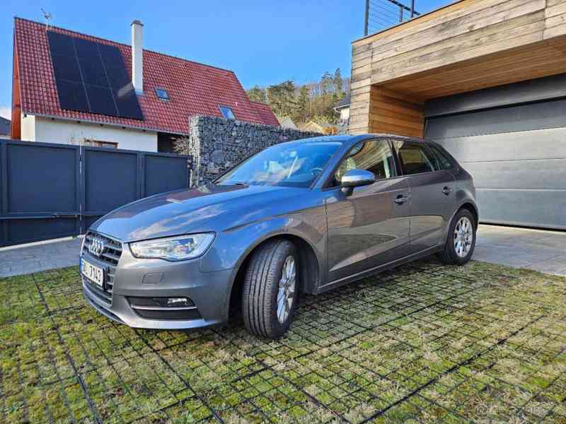 Audi A3 1,6 Spb Attraction  TDI  TDi,ČR,Bixen,AC - foto 2