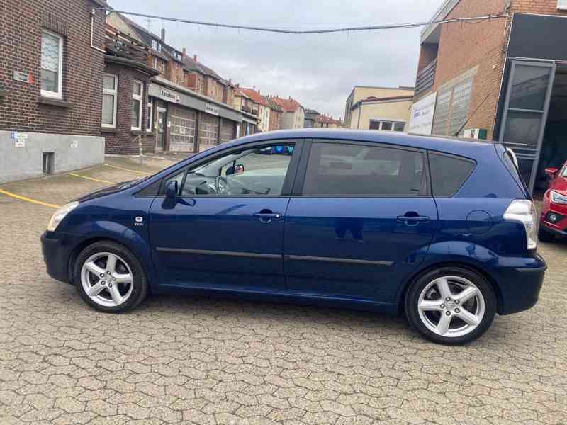 Toyota Corolla Verso 1.8i Edition benzín 95kw - foto 13