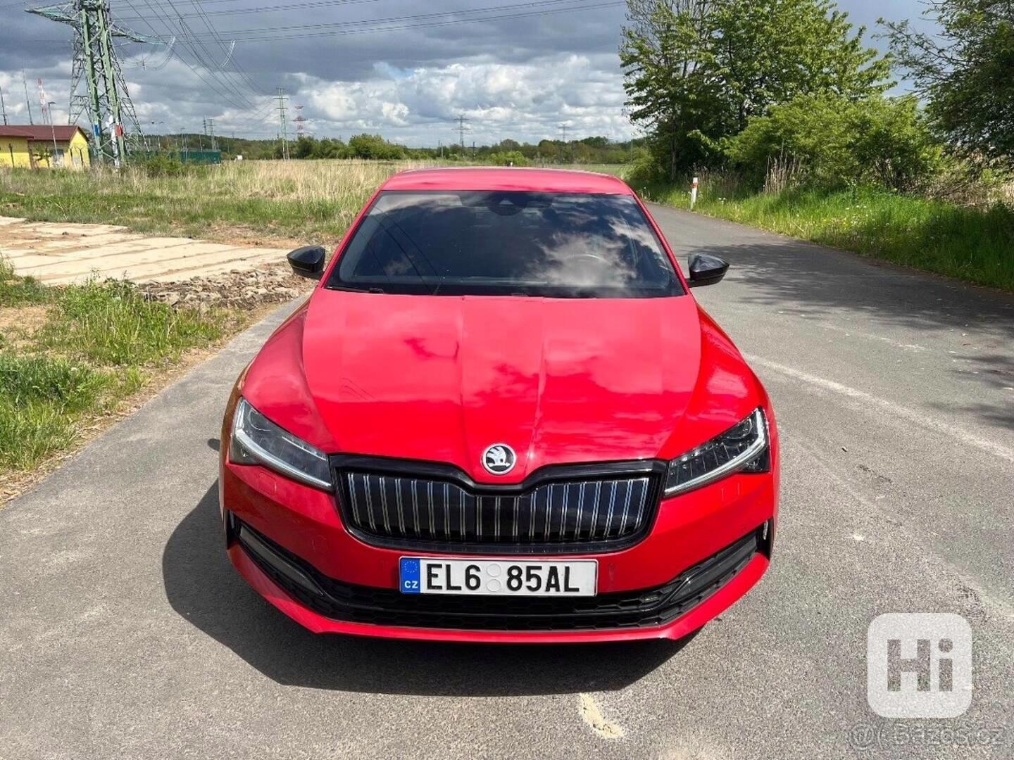 Škoda Superb Sportline iV - foto 1