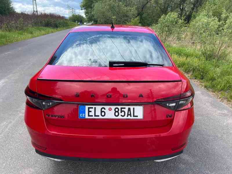 Škoda Superb Sportline iV - foto 7
