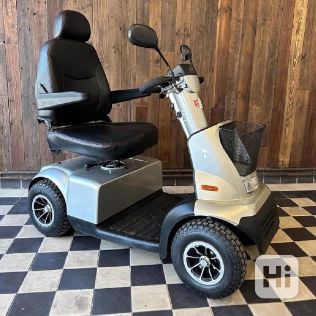 Elektrický čtyřkolový skútr Afikim Breeze C4 - foto 1