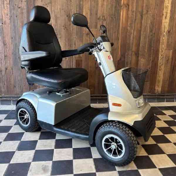 Elektrický čtyřkolový skútr Afikim Breeze C4 - foto 1