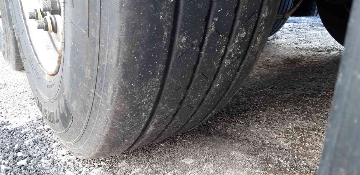 Sklápěcí návěs STAS 50 m3 / plachta / 5.910 kg / rukáv - foto 19