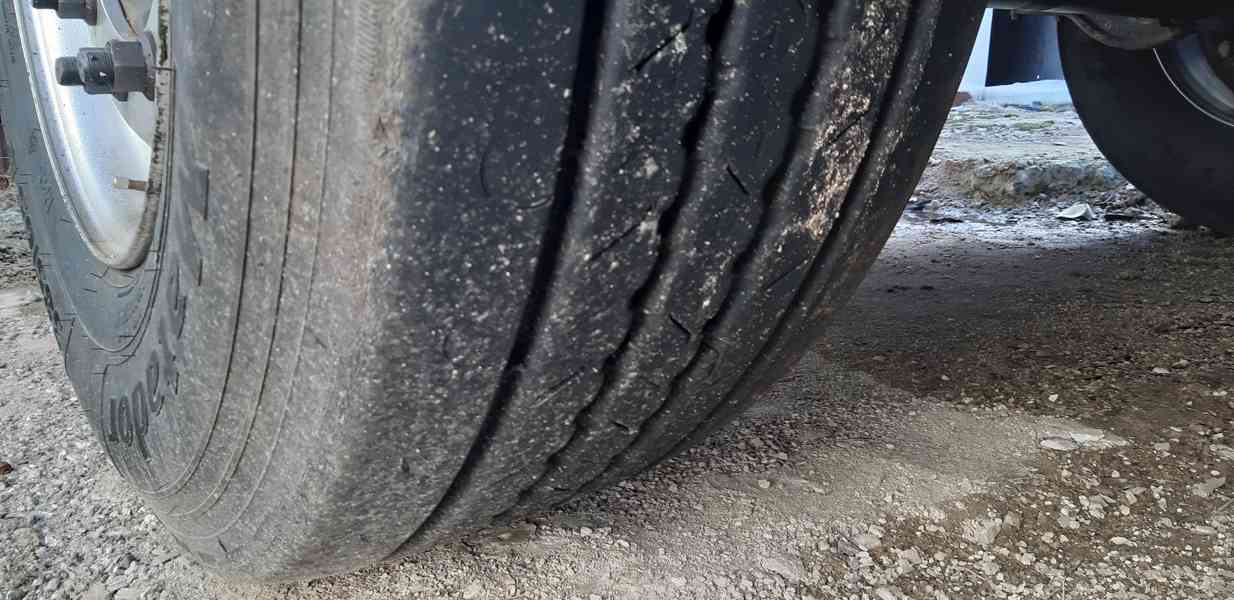 Sklápěcí návěs STAS 50 m3 / plachta / 5.910 kg / rukáv - foto 20