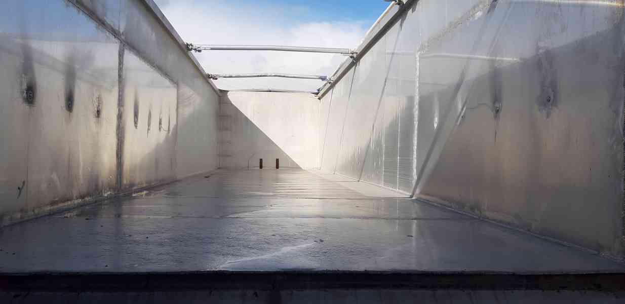 Sklápěcí návěs STAS 50 m3 / plachta / 5.910 kg / rukáv - foto 9