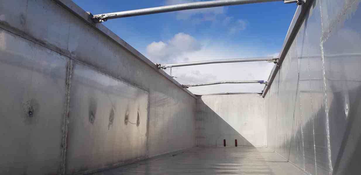 Sklápěcí návěs STAS 50 m3 / plachta / 5.910 kg / rukáv - foto 8