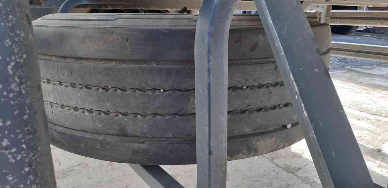 Sklápěcí návěs STAS 50 m3 / plachta / 5.910 kg / rukáv - foto 35