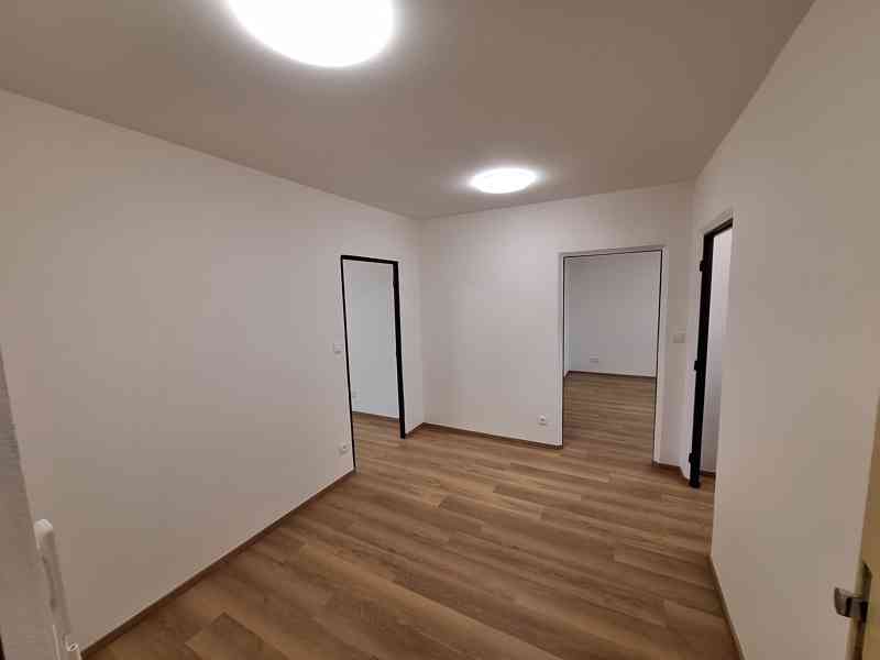 Rezervováno: Pronájem bytu 2+1 60 m2, Plzeň, Komenského - foto 2