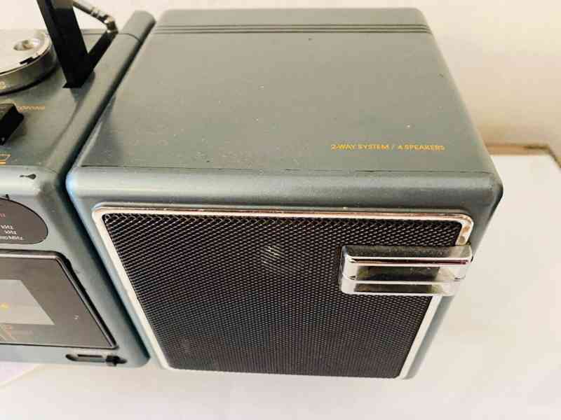 Radiomagnetofon Grundig Party Center 2200, rok 1987 - foto 5