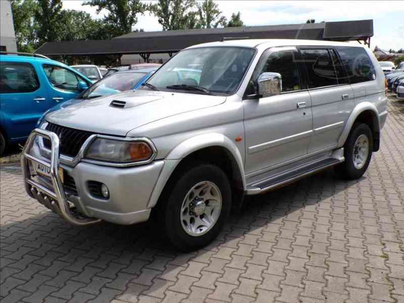 Mitsubishi Pajero 2,5 TD SPORT,TAŽ.ZAŘ. - foto 2