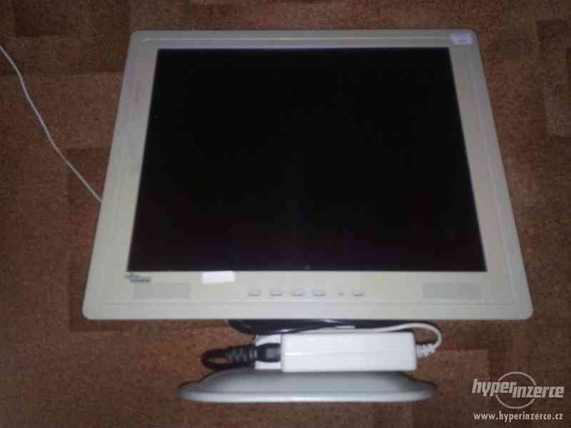 LCD monitor 17,switch - foto 1
