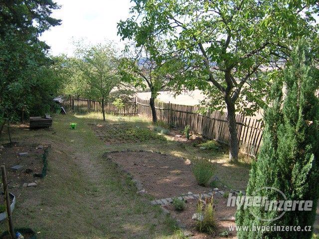 Chata pod lesem s výhledem, Ostopovice - foto 2