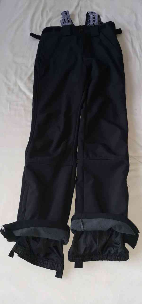 Zimní lyžařské i vycházkové softshell kalhoty LOAP, vel. S - foto 6