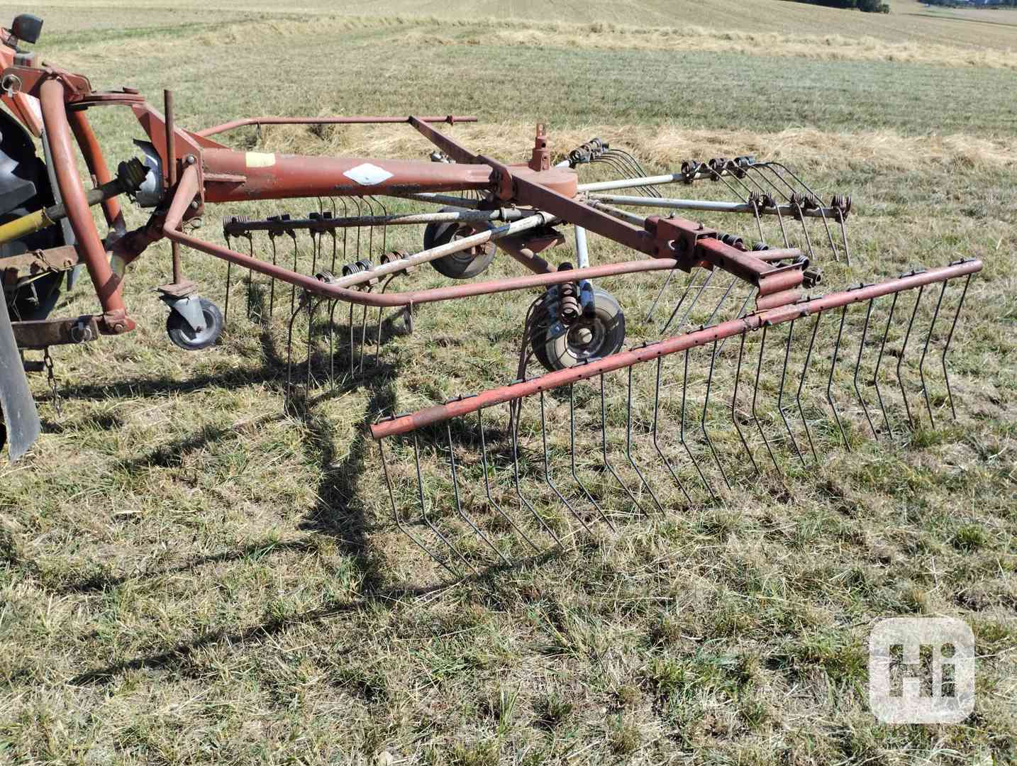  Shrnovač píce KUHN GA 300 GM - foto 1