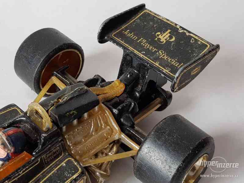 CORGI - LOTUS - F1 JPS N 1 R. PETERSON - foto 8