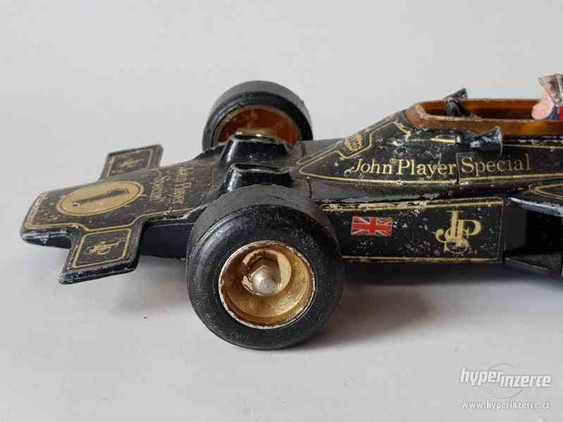 CORGI - LOTUS - F1 JPS N 1 R. PETERSON - foto 10