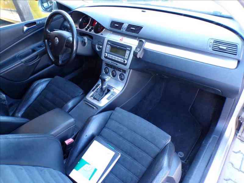 Volkswagen Passat 2,0 TFSI AUTOMAT,KŮŽE,XENON - foto 12