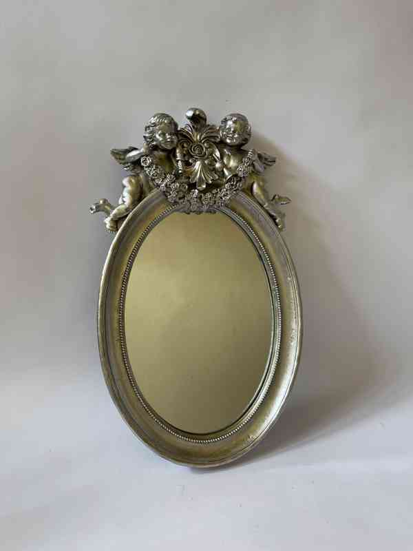 Andělé - stříbrné zdobené zrcadlo
