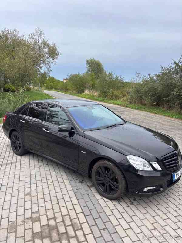 Mercedes-Benz Třídy E E350 CGI 215kw 2009 - foto 13