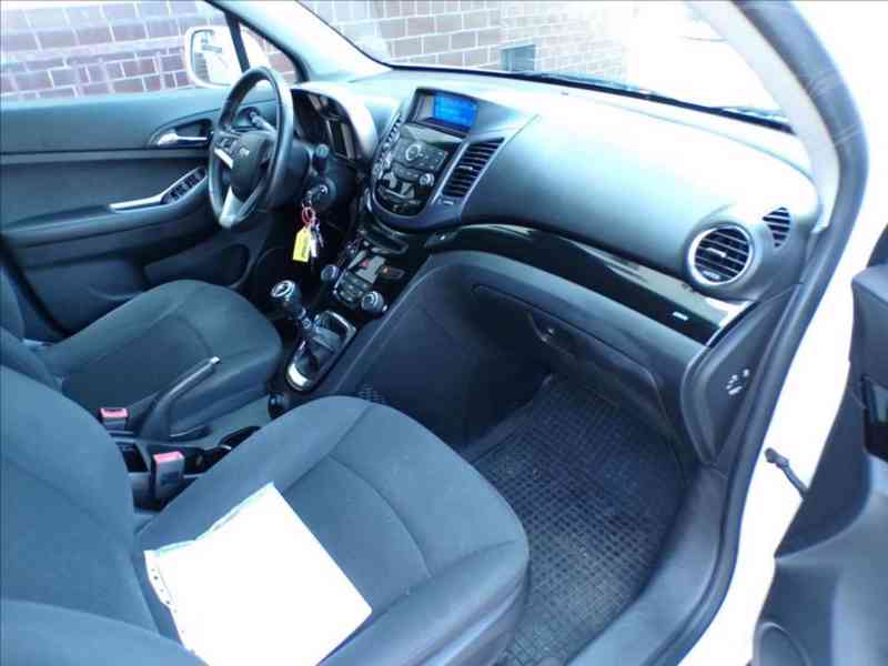 Chevrolet Orlando 2,0 CDTi 7.MÍST,TAŽ.ZAŘ. - foto 15