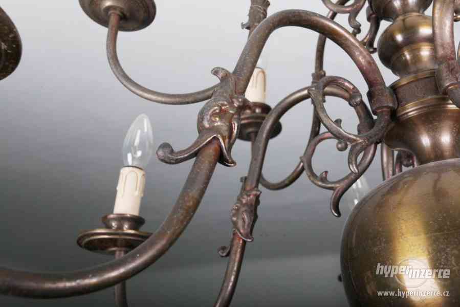 Dvouetážový vlámský lustr s orlicí - foto 3