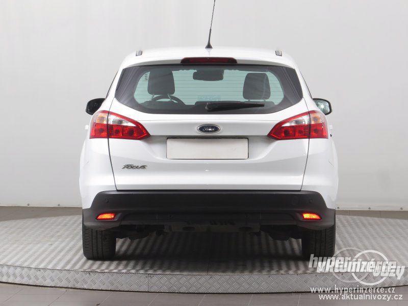 Ford Focus 1.6, nafta, vyrobeno 2013 - foto 9