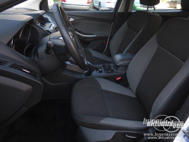 Ford Focus 1.6, nafta, vyrobeno 2013 - foto 10