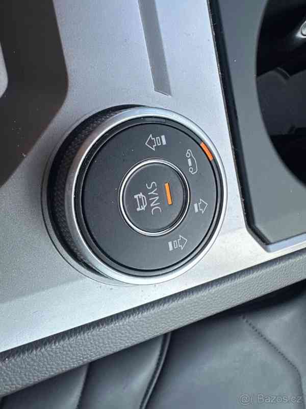 Volkswagen Touareg 3,0   Tdi 170 kw TOP STAV - foto 3