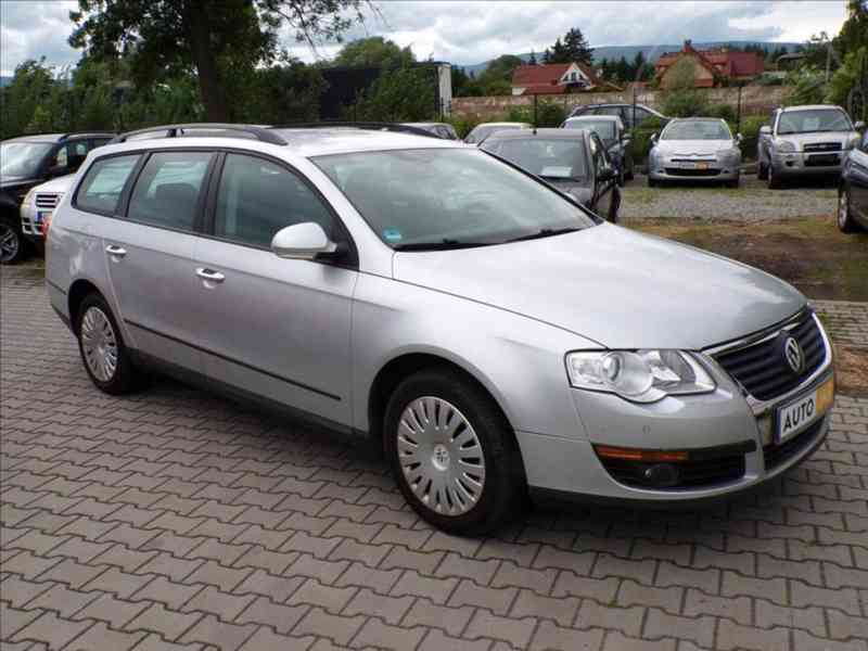 Volkswagen Passat Variant 1,9 TDI TREND,KLIMA - foto 1