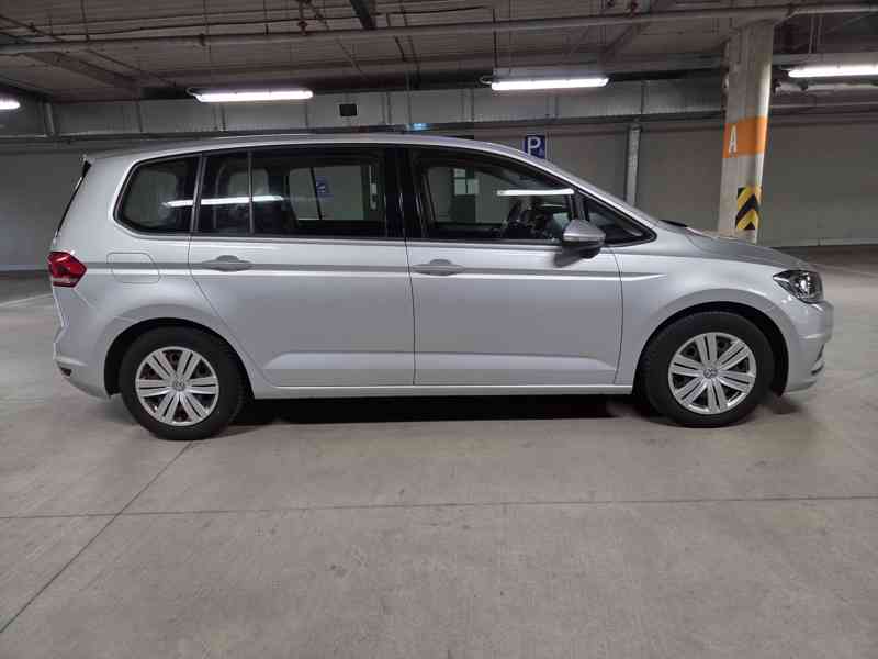 Nabízím k prodeji Volkswagen Touran 1.2 81 Kw V Pěkném Stavu - foto 2