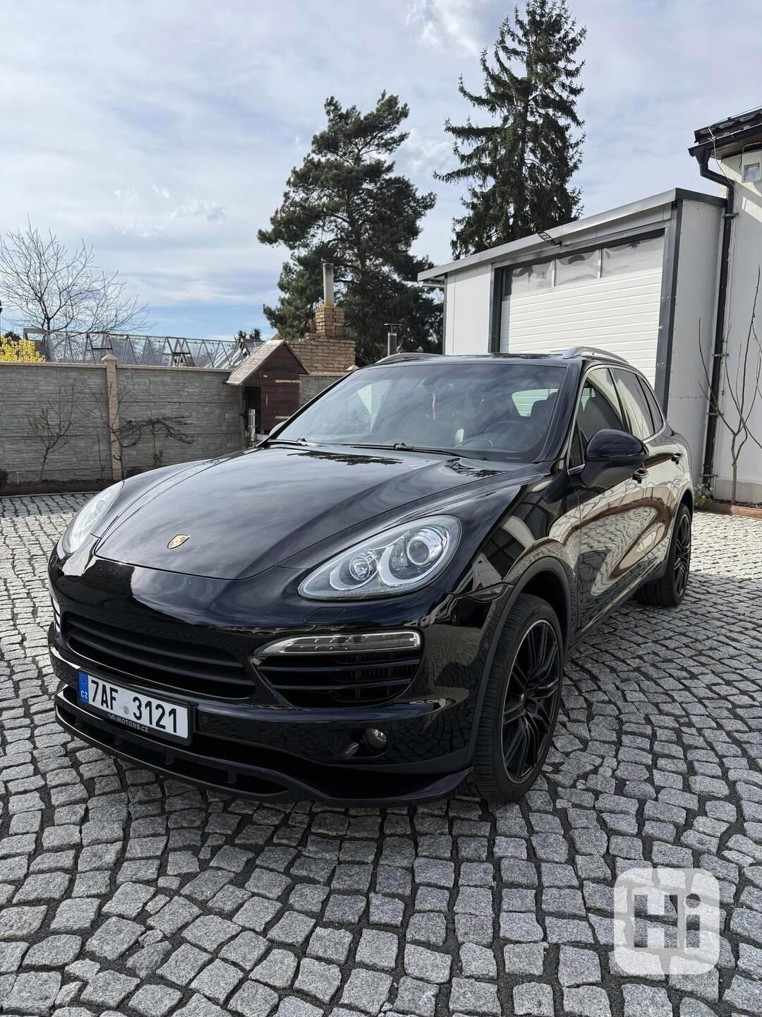 Porsche Cayenne - foto 1