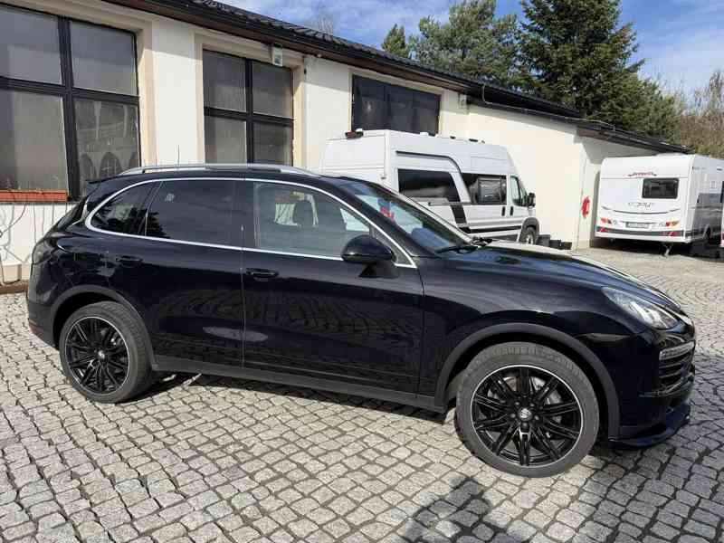 Porsche Cayenne - foto 5